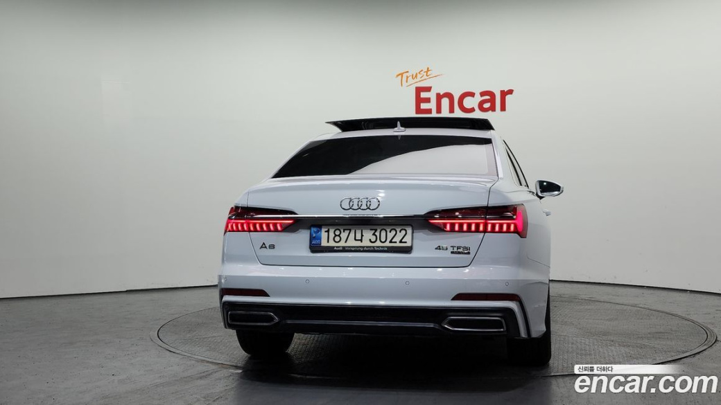Audi A6 45 TFSI Quattro Premium, 2022