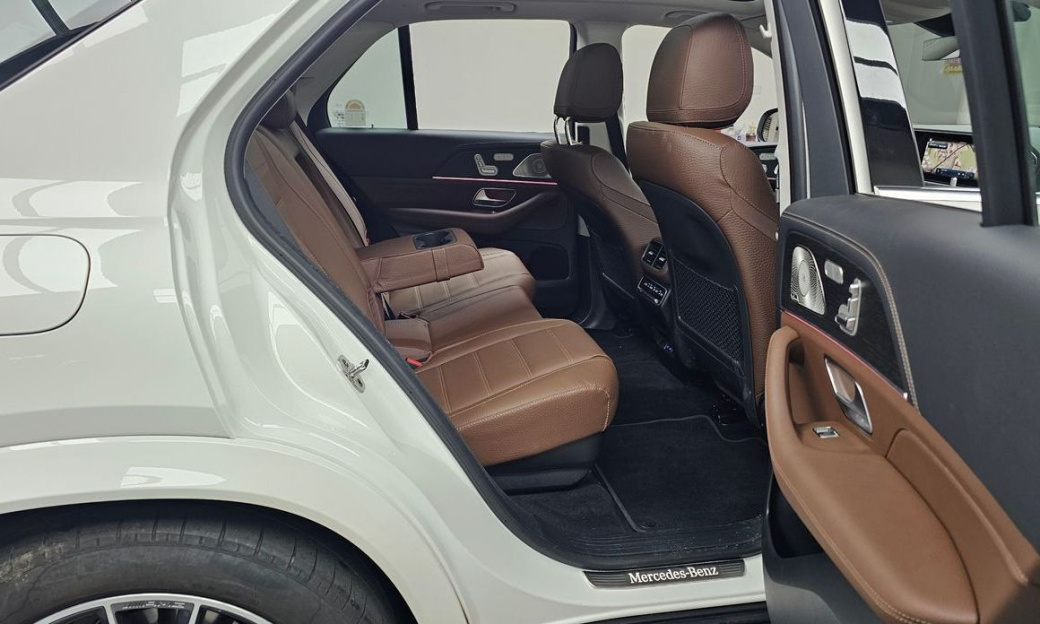 Mercedes-Benz GLE-Class GLE450 4MATIC, 2025