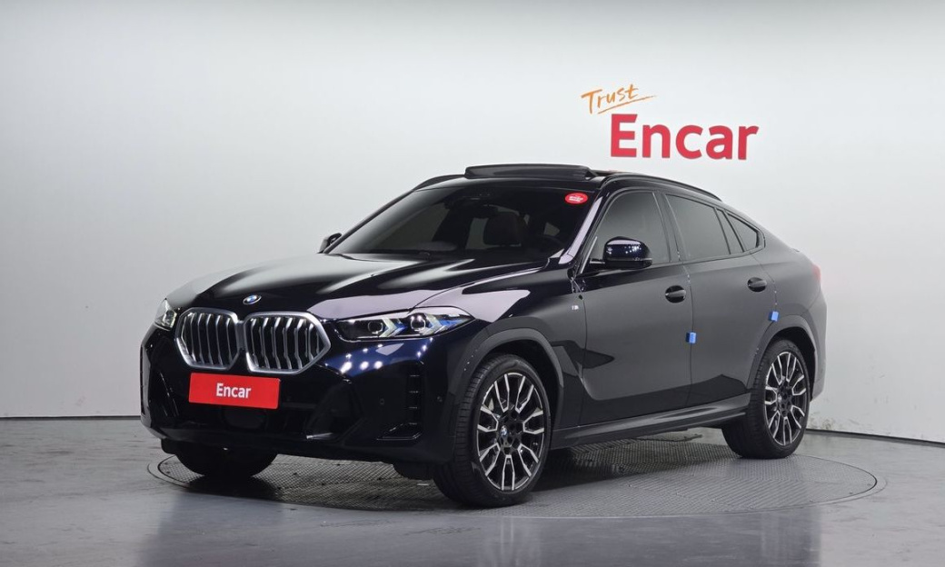 BMW X6 xDrive40i M Sport, 2024
