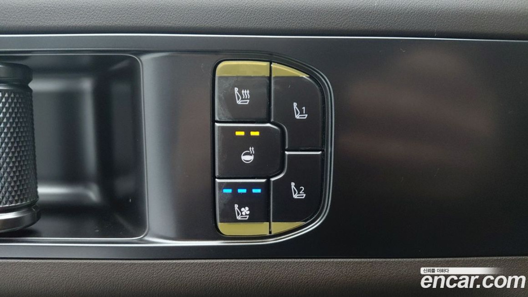 Kia Tasman 2.5T Gasoline 4WD, 2026