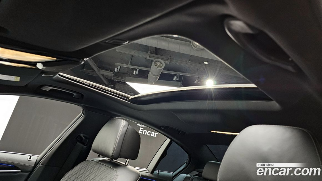 BMW 5-Series 530i M Sport Package, 2022