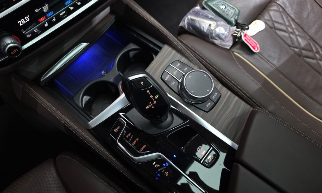 BMW Gran Turismo 620d Luxury, 2023