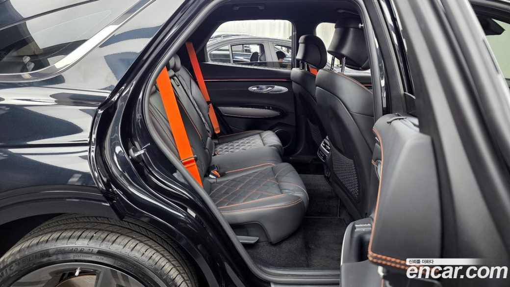 Genesis GV70 2.5T Gasoline 2WD, 2025