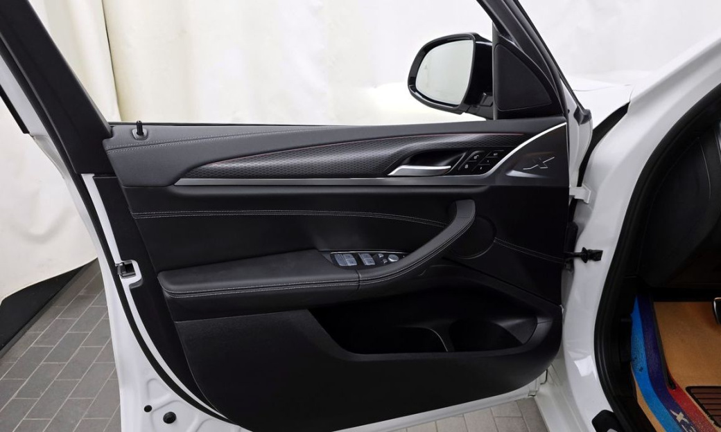 BMW X3 xDrive 20i M Sports Pro, 2022