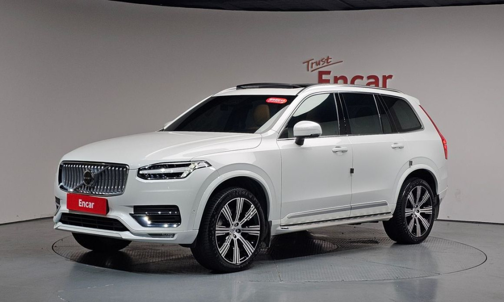 Volvo XC90 B6 Ultra Bright, 2025