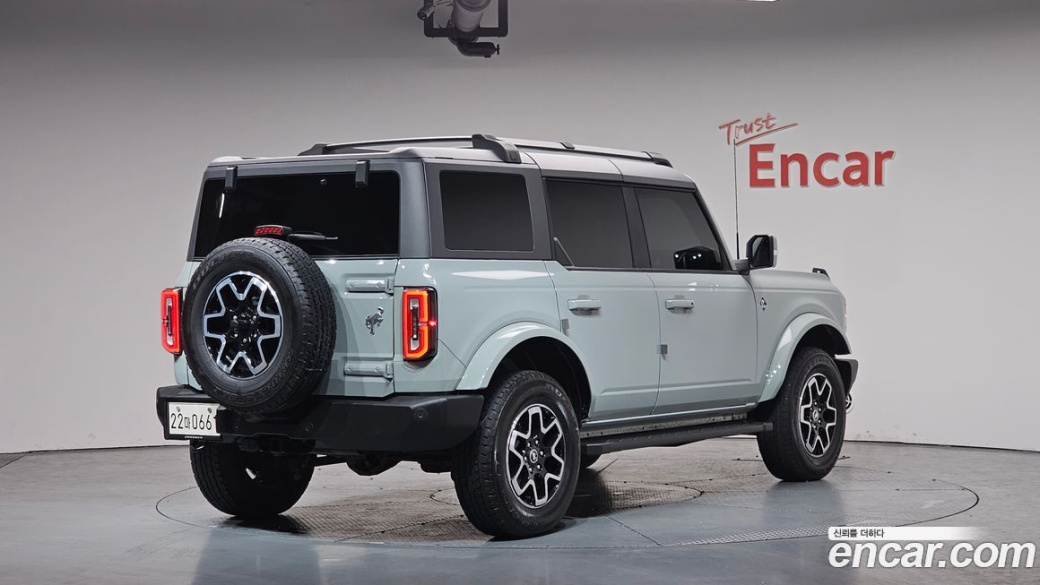 Ford Bronco 2.7 Outer Banks, 2023