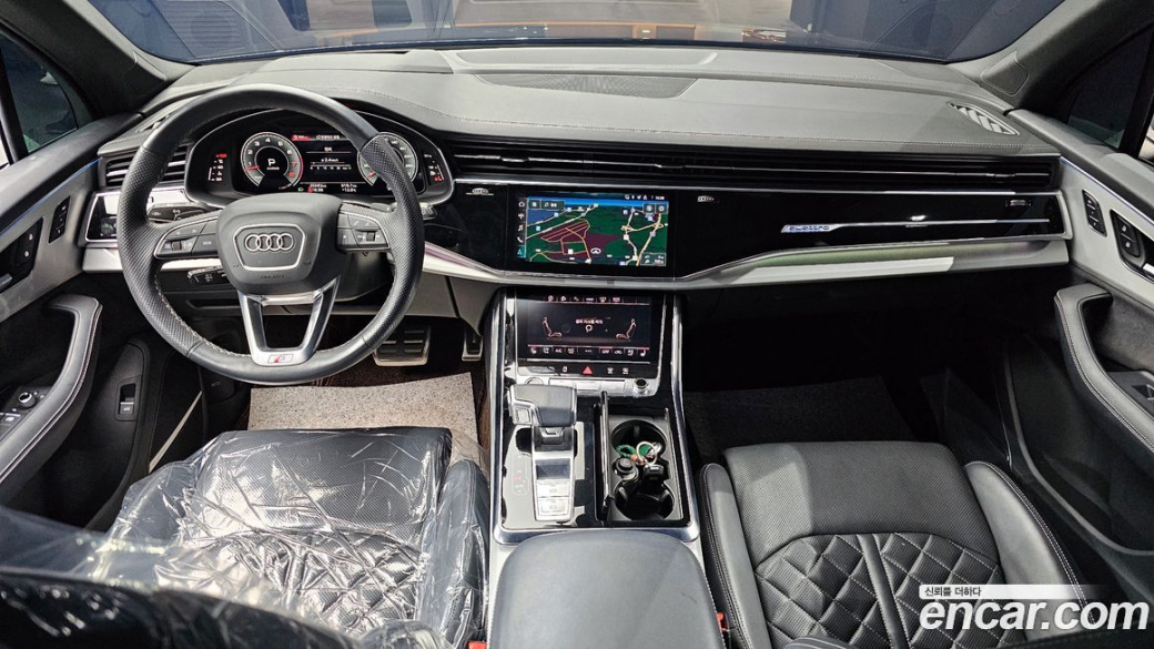 Audi Q7 55 TFSI Quattro Premium, 2023