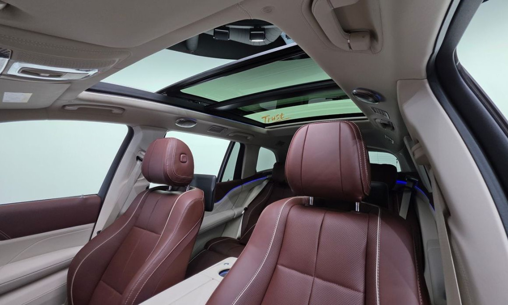 Mercedes-Benz GLS-Class Maybach GLS600 4MATIC, 2023