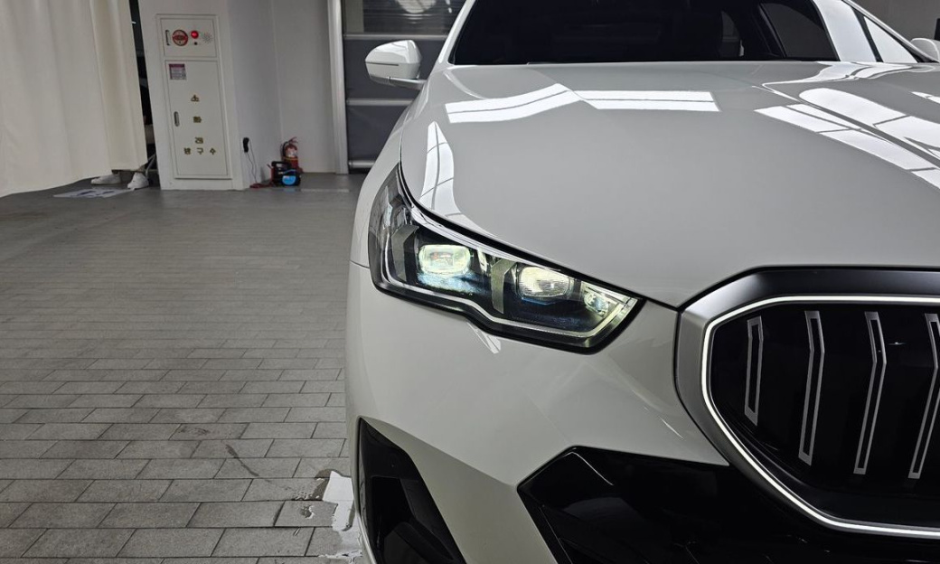 BMW 5-Series 523d M Sport, 2024