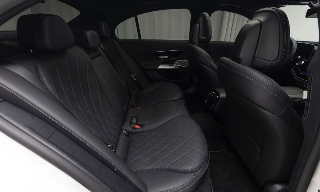 Mercedes-Benz E-Class E450 4MATIC Exclusive, 2024