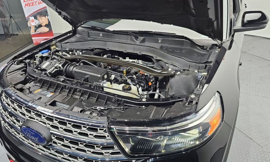 Ford Explorer 2.3 LimIted 4WD, 2022