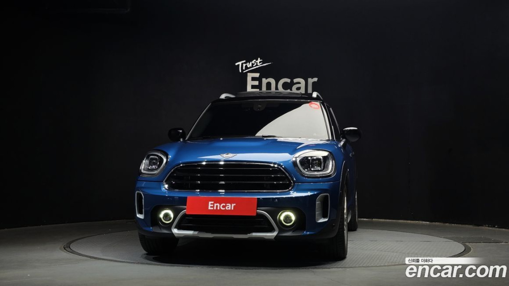 Mini Countryman Classic Plus Launch Pack, 2023