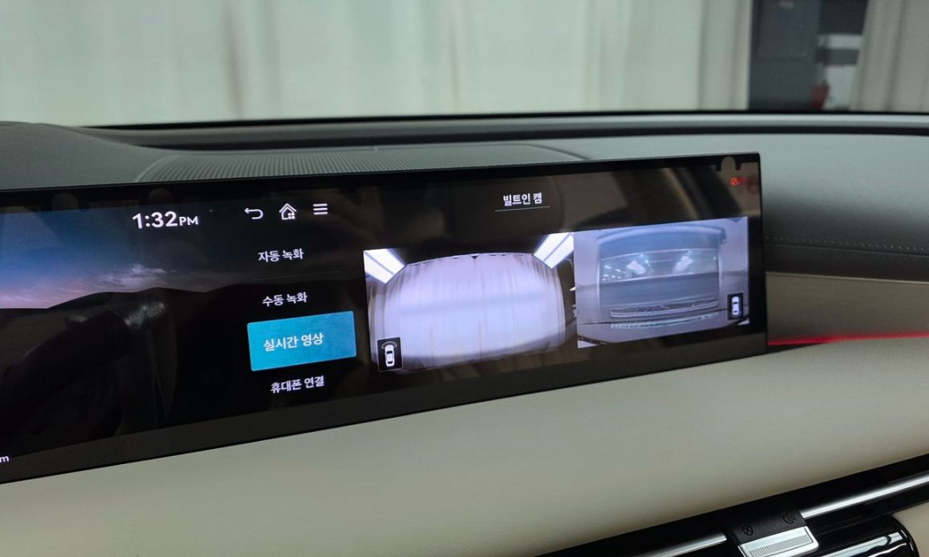 Genesis G80 Gasoline 2.5 Turbo AWD, 2025