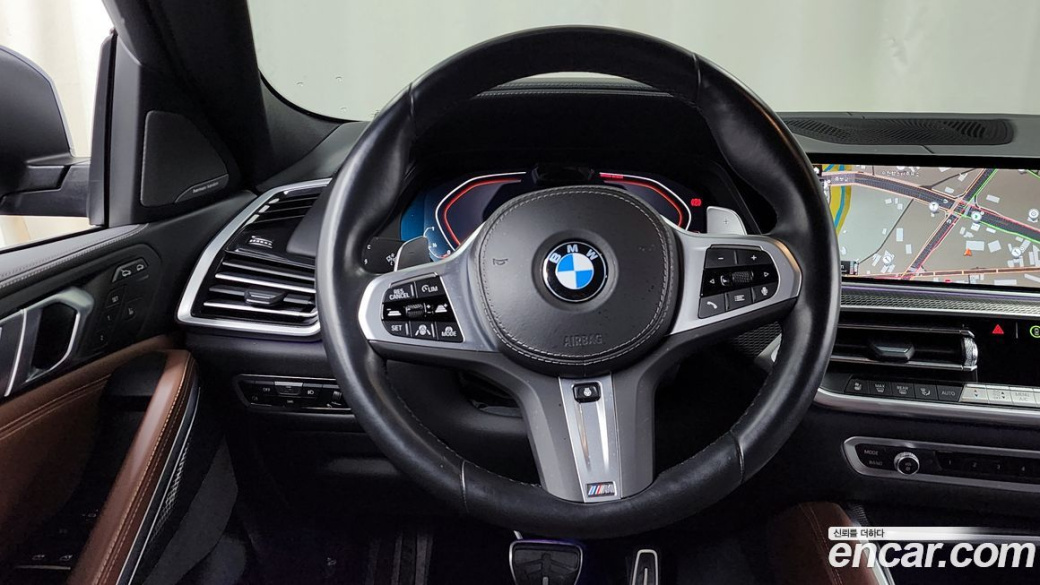 BMW X6 xDrive40i M Sport, 2023