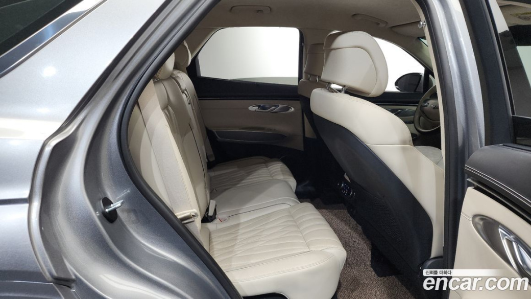 Genesis GV70 2.5T Gasoline 2WD, 2022