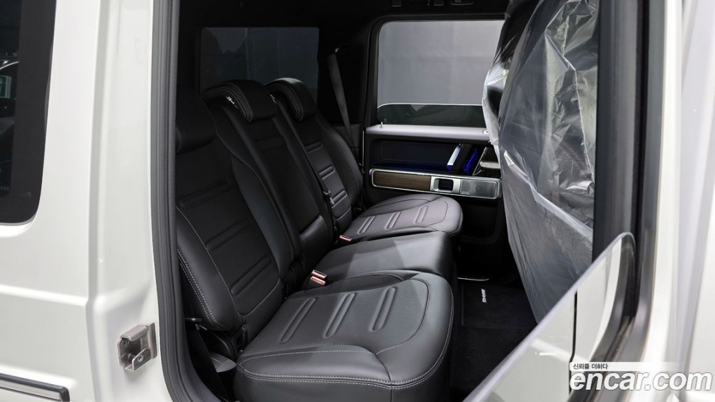 Mercedes-Benz G-Class G450d, 2026