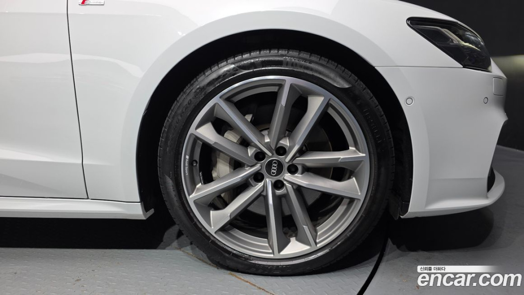 Audi A7 55 TFSI Quattro Premium, 2022