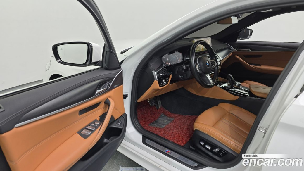 BMW 5-Series 520i M Sport, 2023