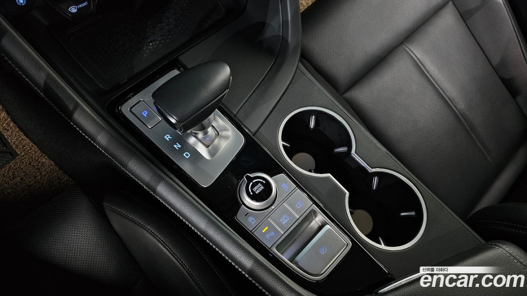 Genesis G70 Gasoline 2.0T 4WD, 2021