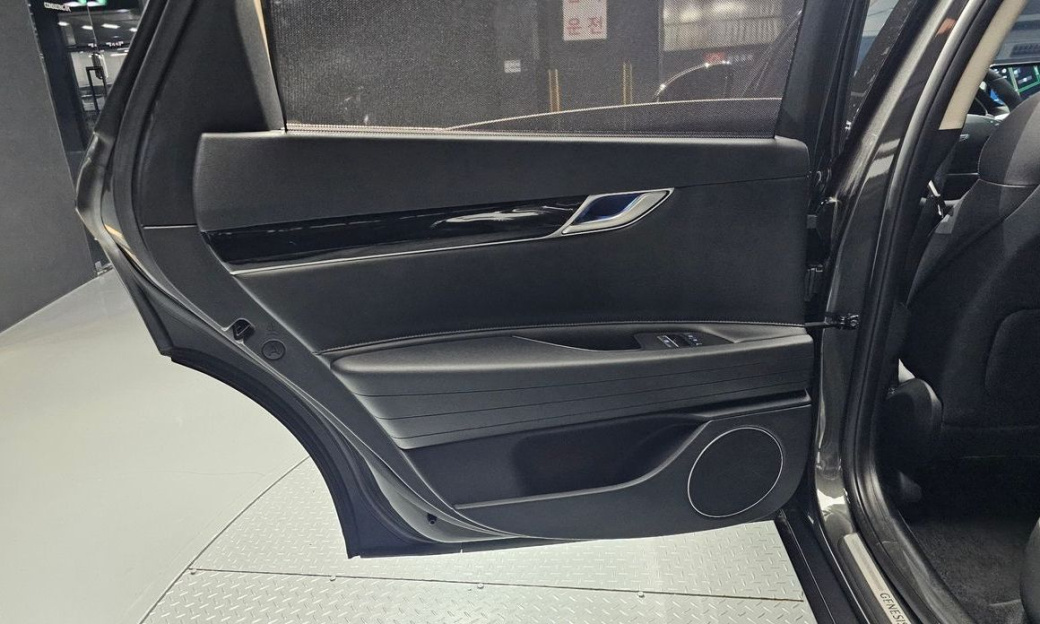 Genesis G80 Gasoline 2.5 Turbo 2WD, 2024