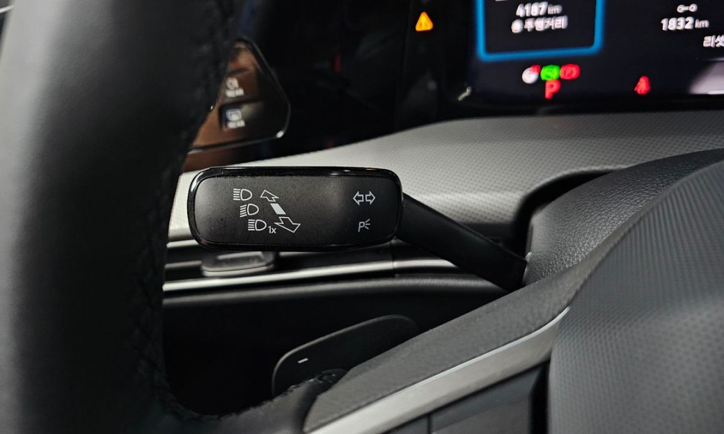 Volkswagen Golf 2.0 TDI Prestige, 2025