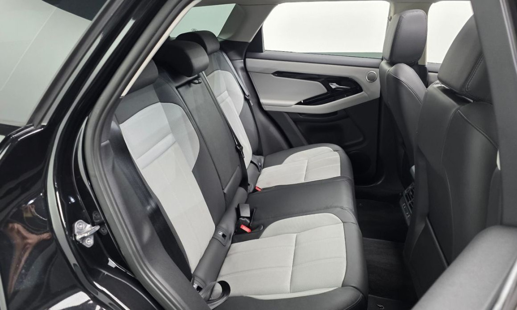 Land Rover Range Rover Evoque P250 Dynamic SE, 2024