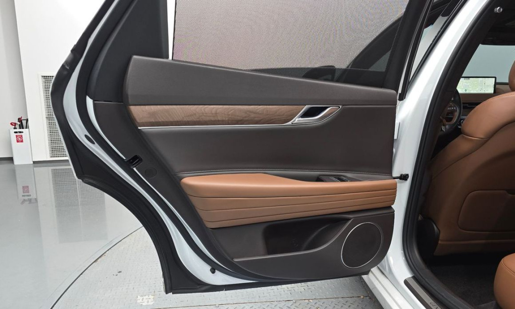 Genesis G80 Gasoline 2.5 Turbo AWD, 2022