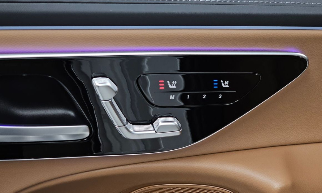 Mercedes-Benz E-Class E220d 4MATIC Exclusive, 2024