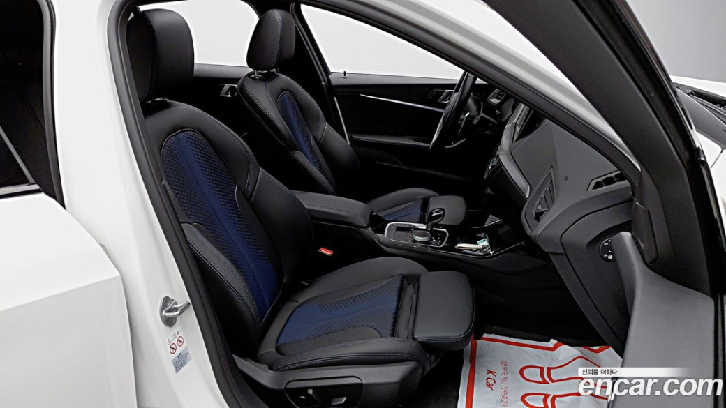 BMW 1-Series 120i M Sports, 2023