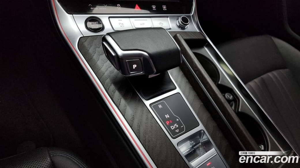 Audi A6 45 TFSI Quattro Premium, 2023