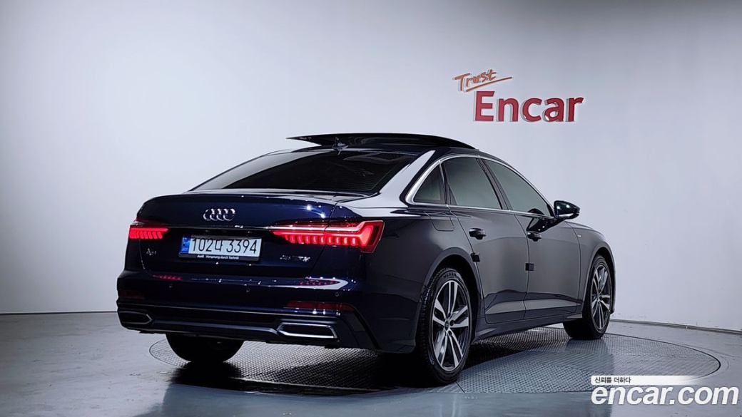 Audi A6 45 TFSI Premium, 2022