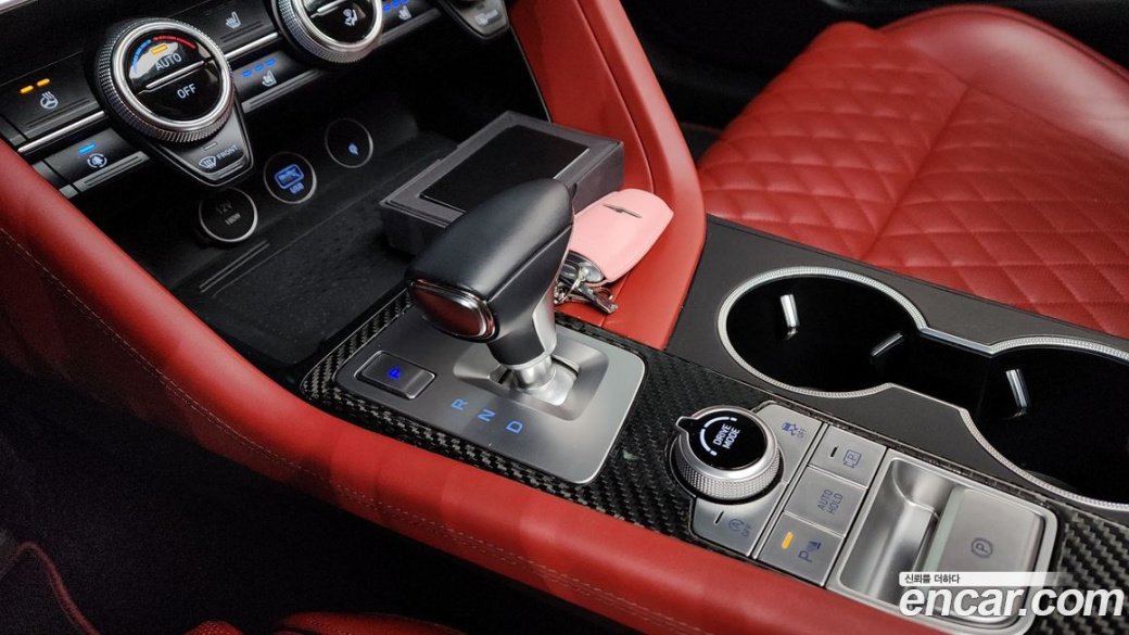 Genesis G70 Gasoline 2.0T 4WD, 2021