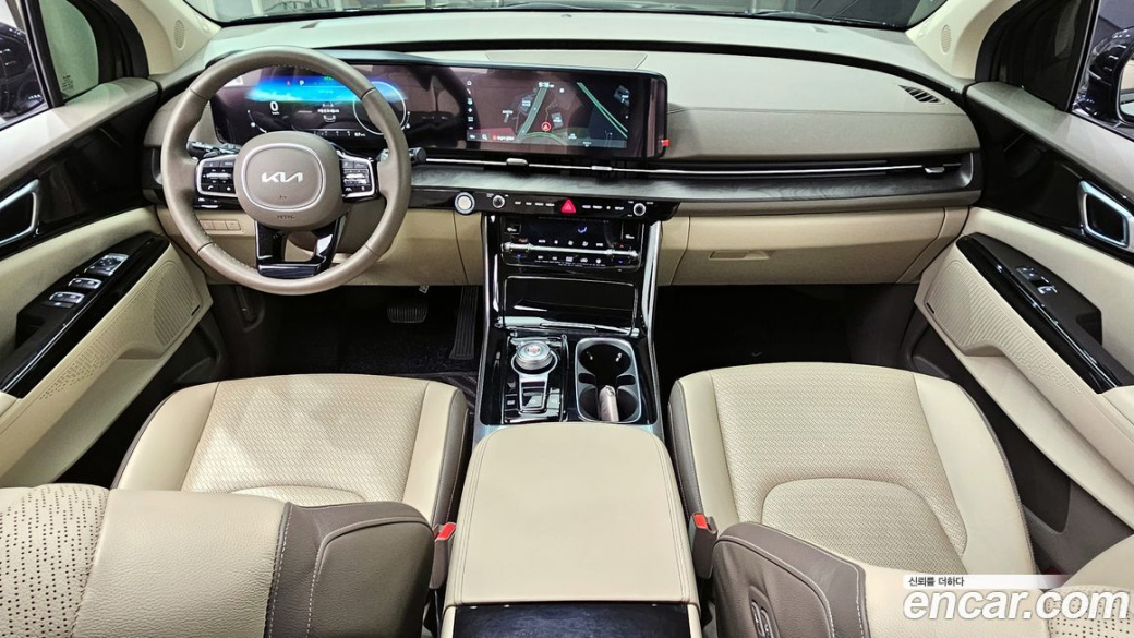 Kia Carnival 9-Seater Noblesse, 2022