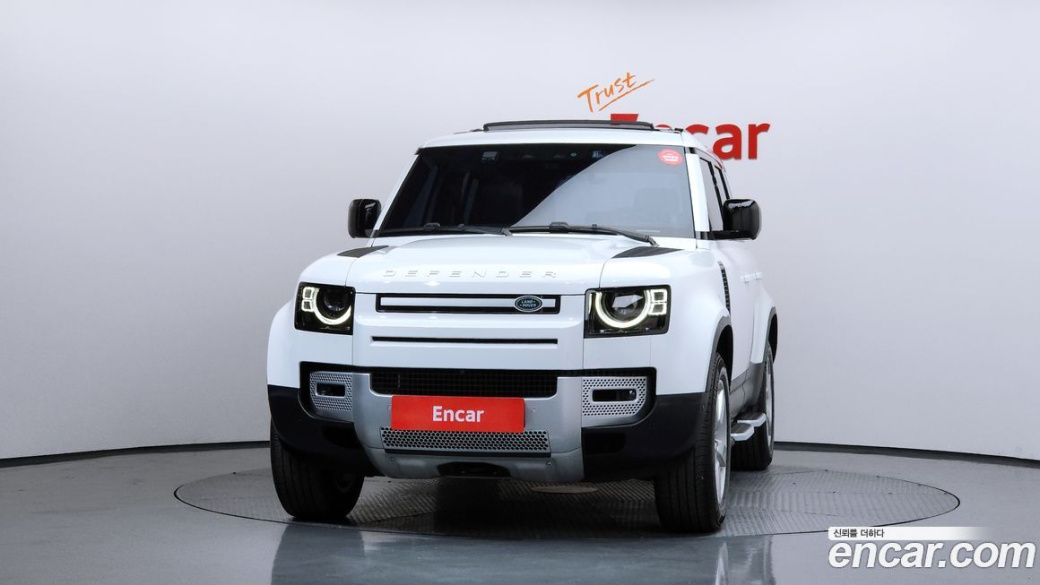 Land Rover Defender 110 D300 HSE, 2023