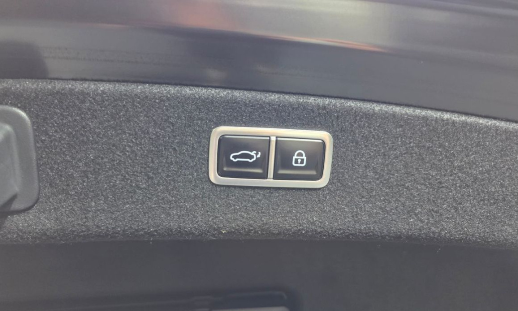 Genesis G80 Gasoline 2.5 Turbo AWD, 2025