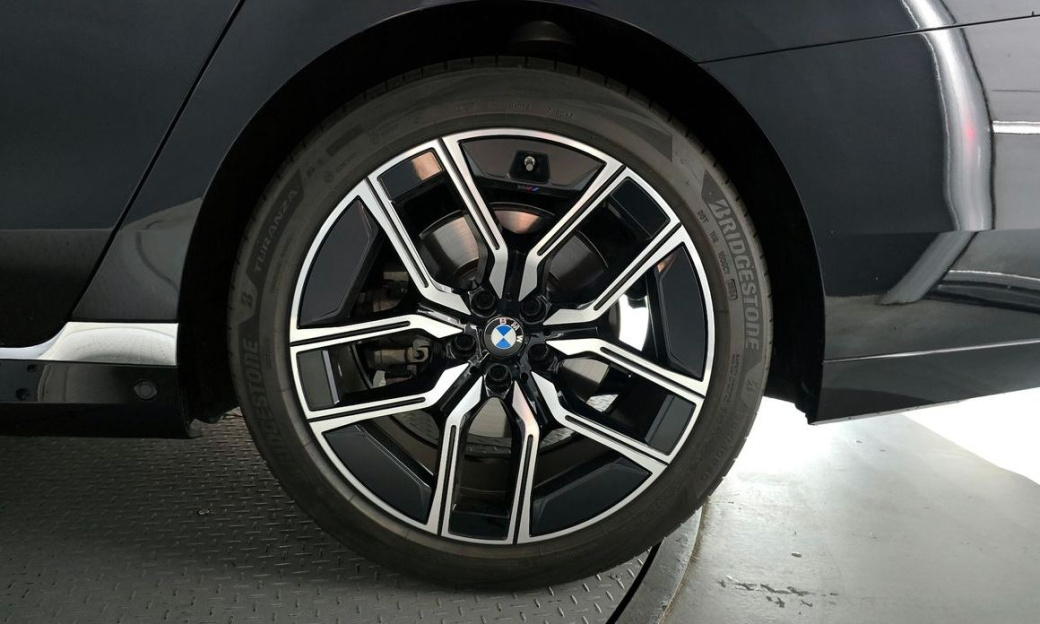 BMW 7-Series 740d xDrive M Sport, 2024