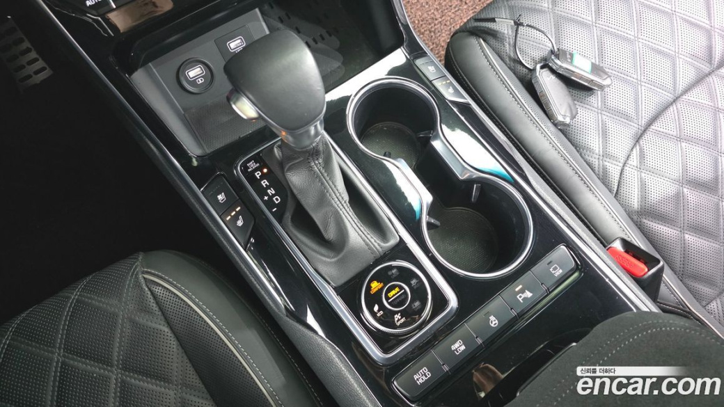 Kia Mohave Diesel 3.0 4WD 7-Seater, 2023
