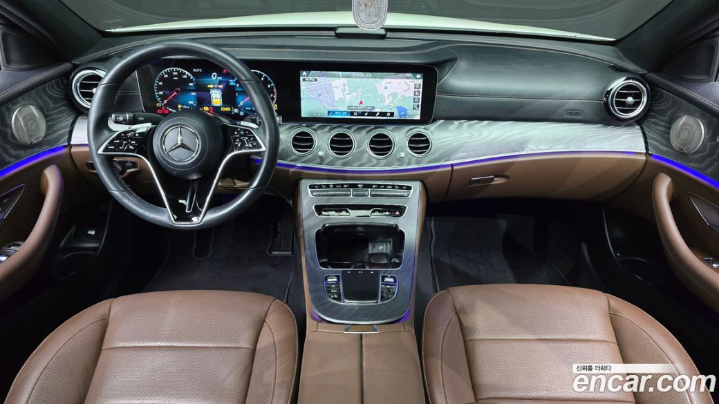 Mercedes-Benz E-Class E350 4MATIC Exclusive, 2023