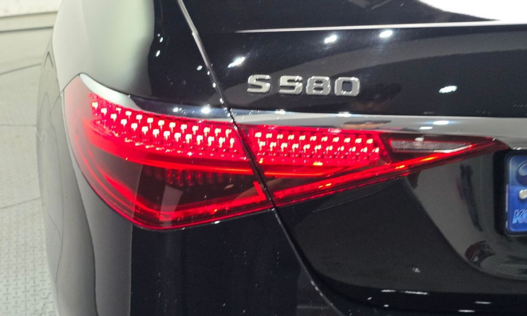 Mercedes-Benz S-Class S580L 4MATIC, 2024