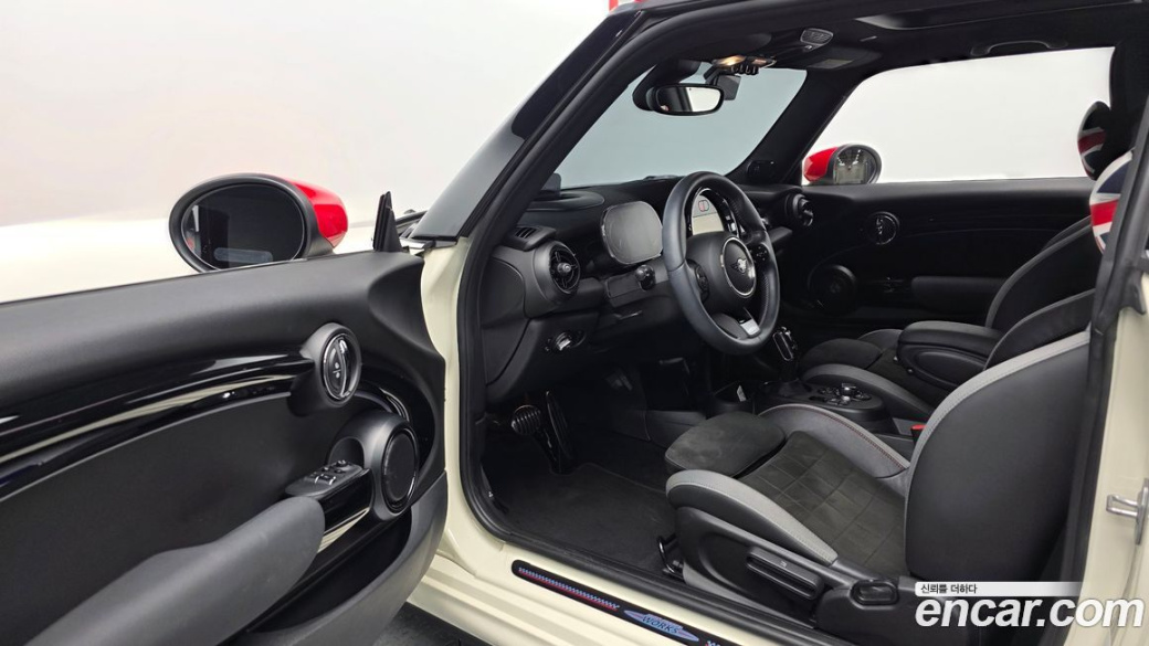 Mini Cooper JCW, 2023