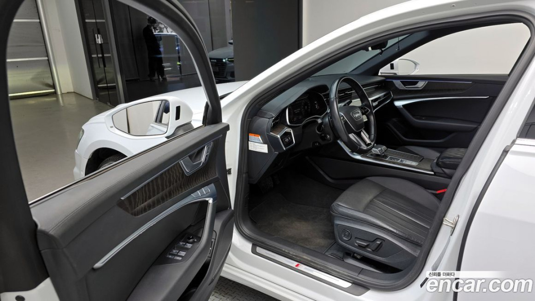 Audi A6 40 TDI Premium, 2021