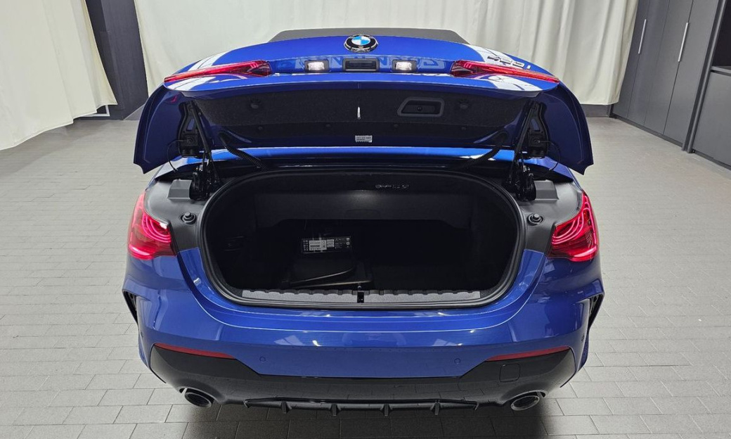 BMW 4-Series 420i M Sport Pro Convertible, 2025