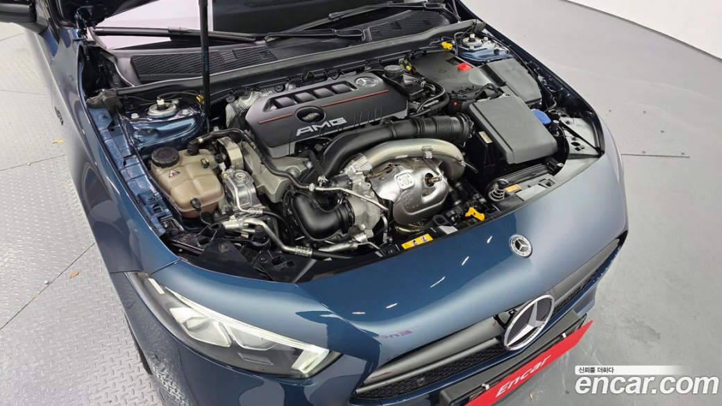 Mercedes-Benz A-Class AMG A35 4MATIC Sedan, 2023