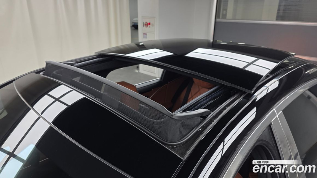 Mercedes-Benz S-Class Maybach S580 4MATIC, 2024