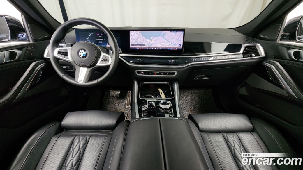 BMW X6 xDrive40i M Sport, 2025