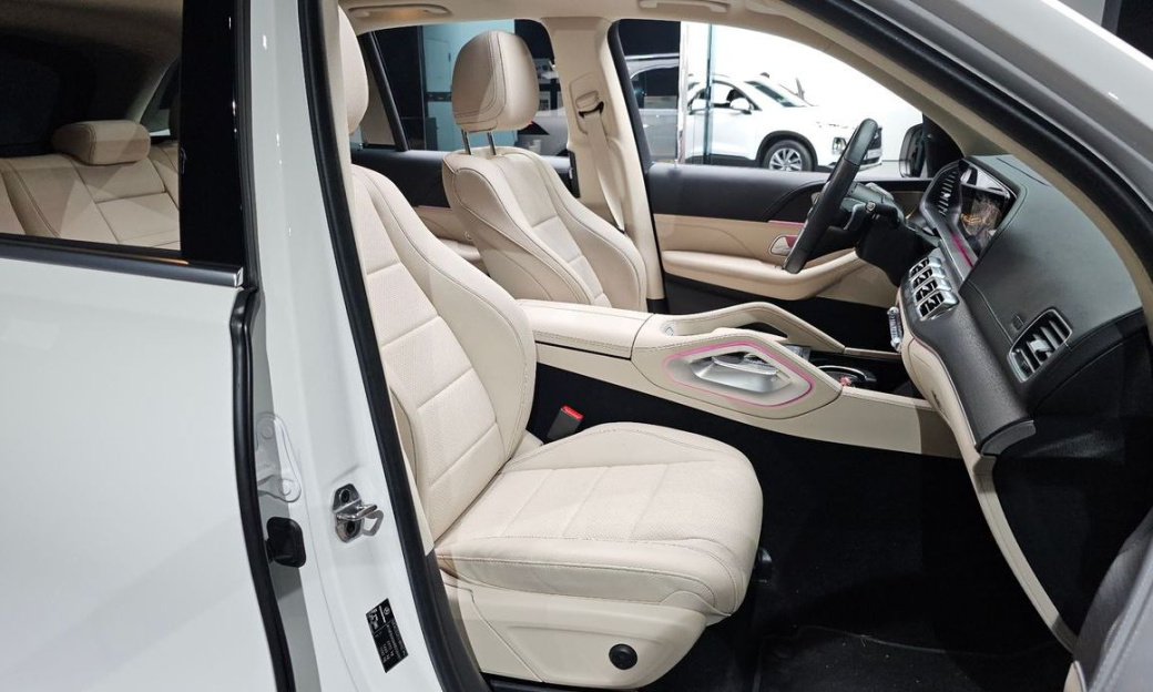 Mercedes-Benz GLE-Class GLE300d 4MATIC, 2024
