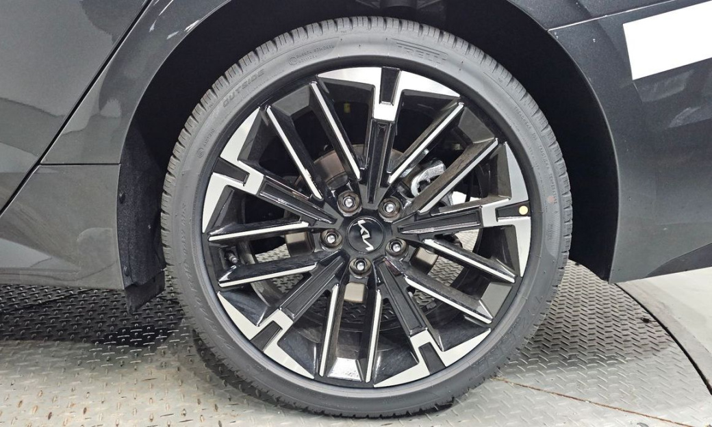 Kia K5 1.6 Turbo, 2026