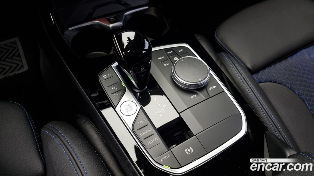 BMW 1-Series 120i M Sports, 2023