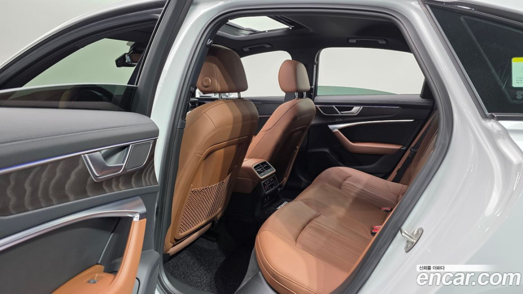 Audi A6 45 TFSI Quattro Premium, 2022