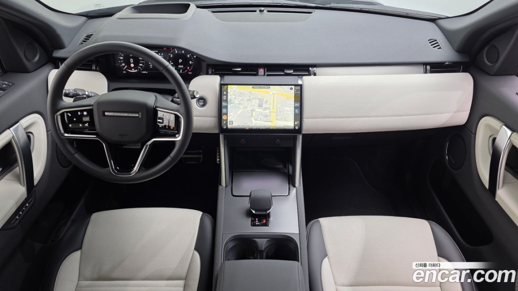 Land Rover Discovery Sport P250 Dynamic SE, 2025